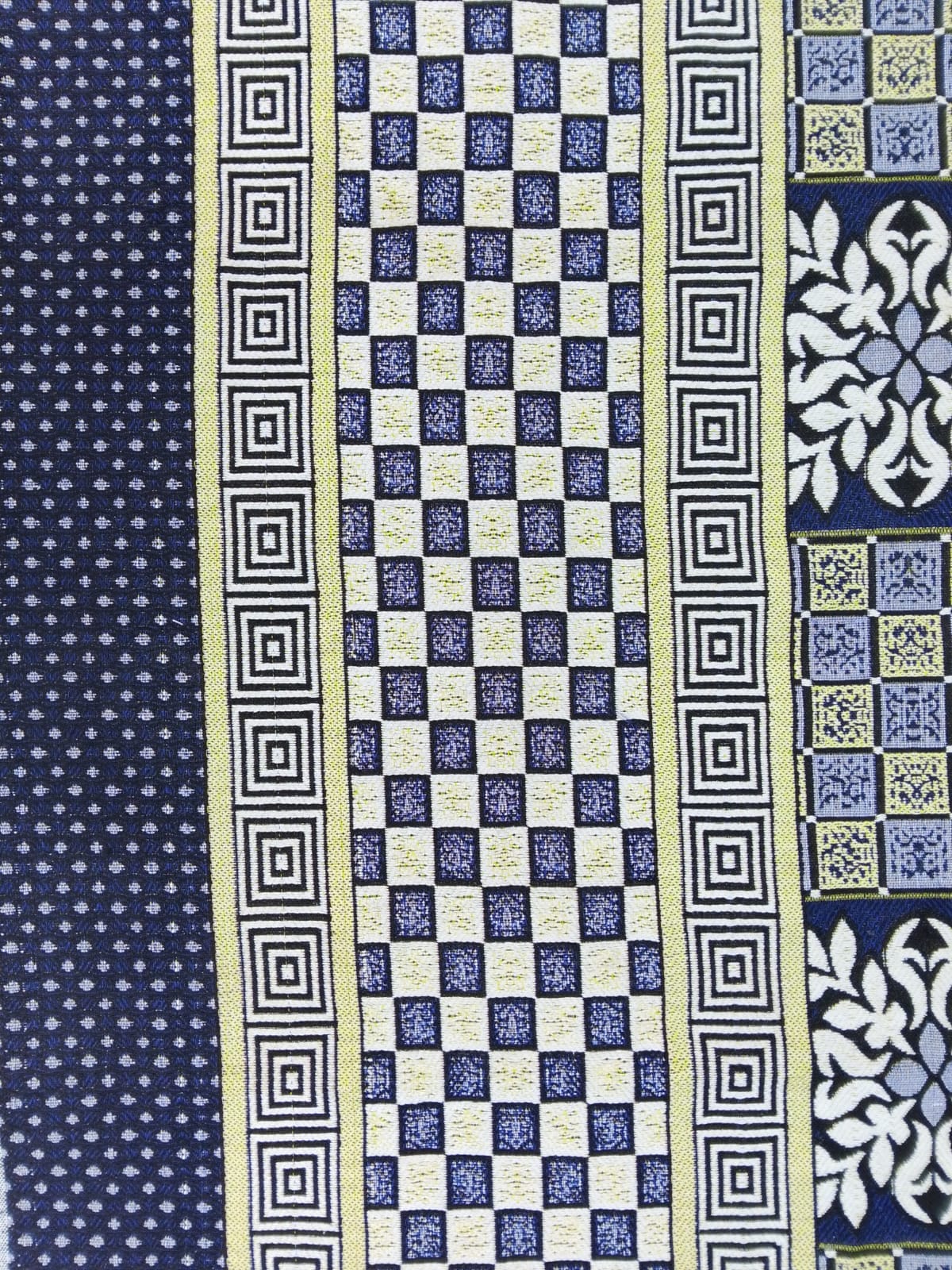Traditional Multani Jazem – 9x10 Ft & 9x11 Ft – Tribal Geometric Floral Pattern