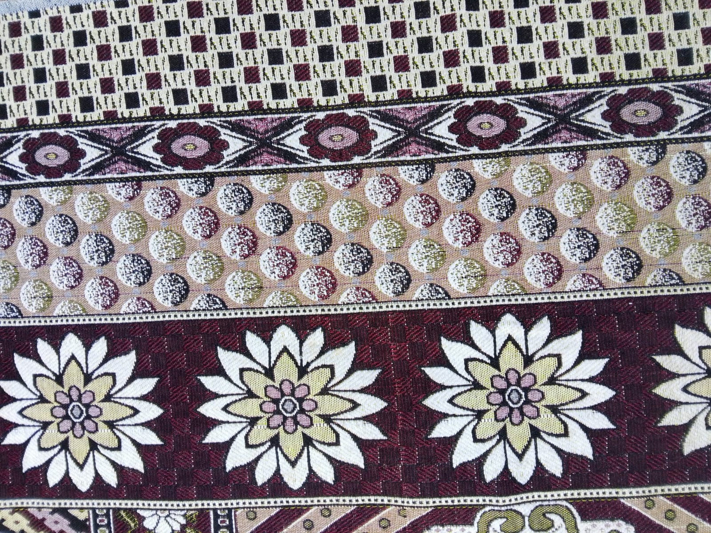 Traditional Multani Jazem – 9x10 Ft & 9x11 Ft – Ethnic Tribal Chevron Floral Pattern