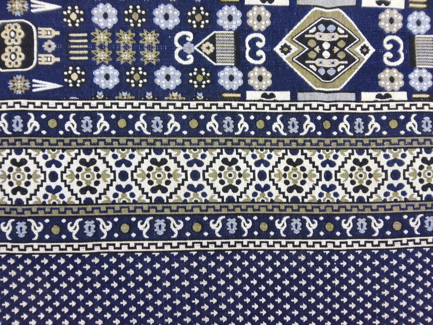 Traditional Multani Jazem – 9x12 Ft -Traditional Geometric Tribal Pattern
