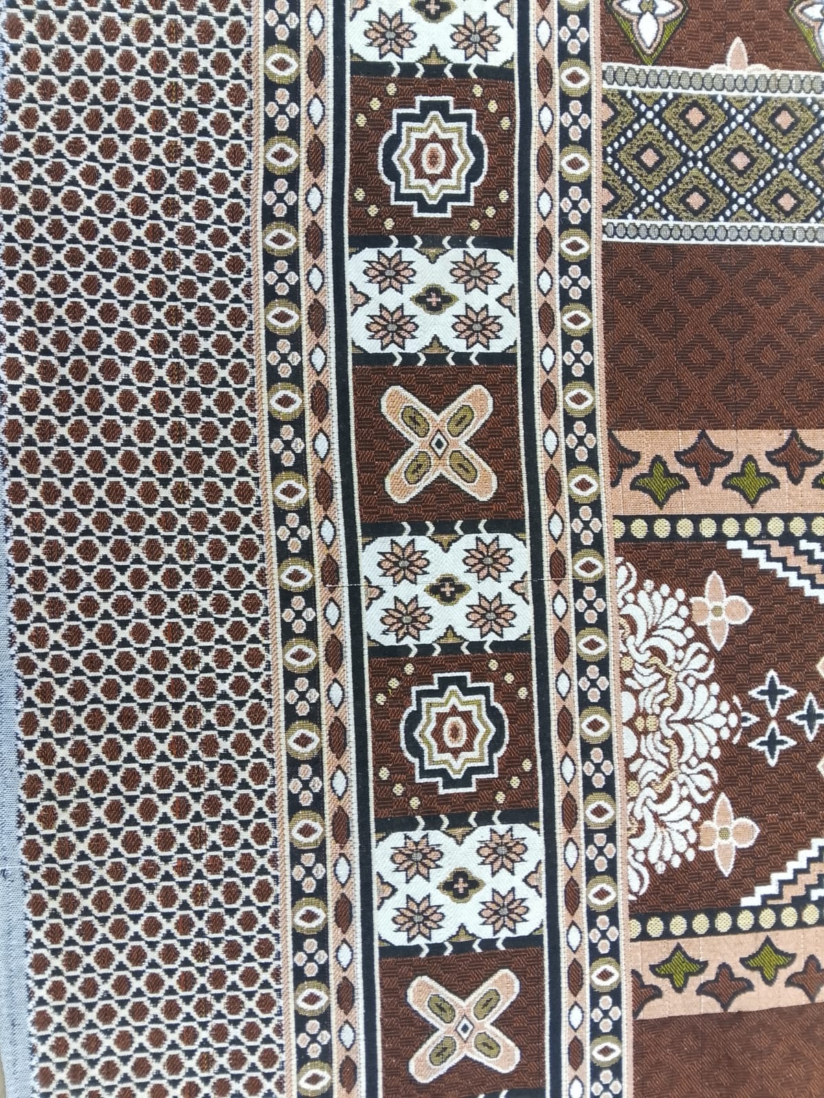 Traditional Multani Jazem – 9x12 Ft – Persian Floral Motif Pattern